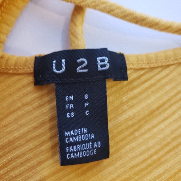 Bundle of two women's size small tops, yellow tank top and v-neck black … - Picture 2 of 10